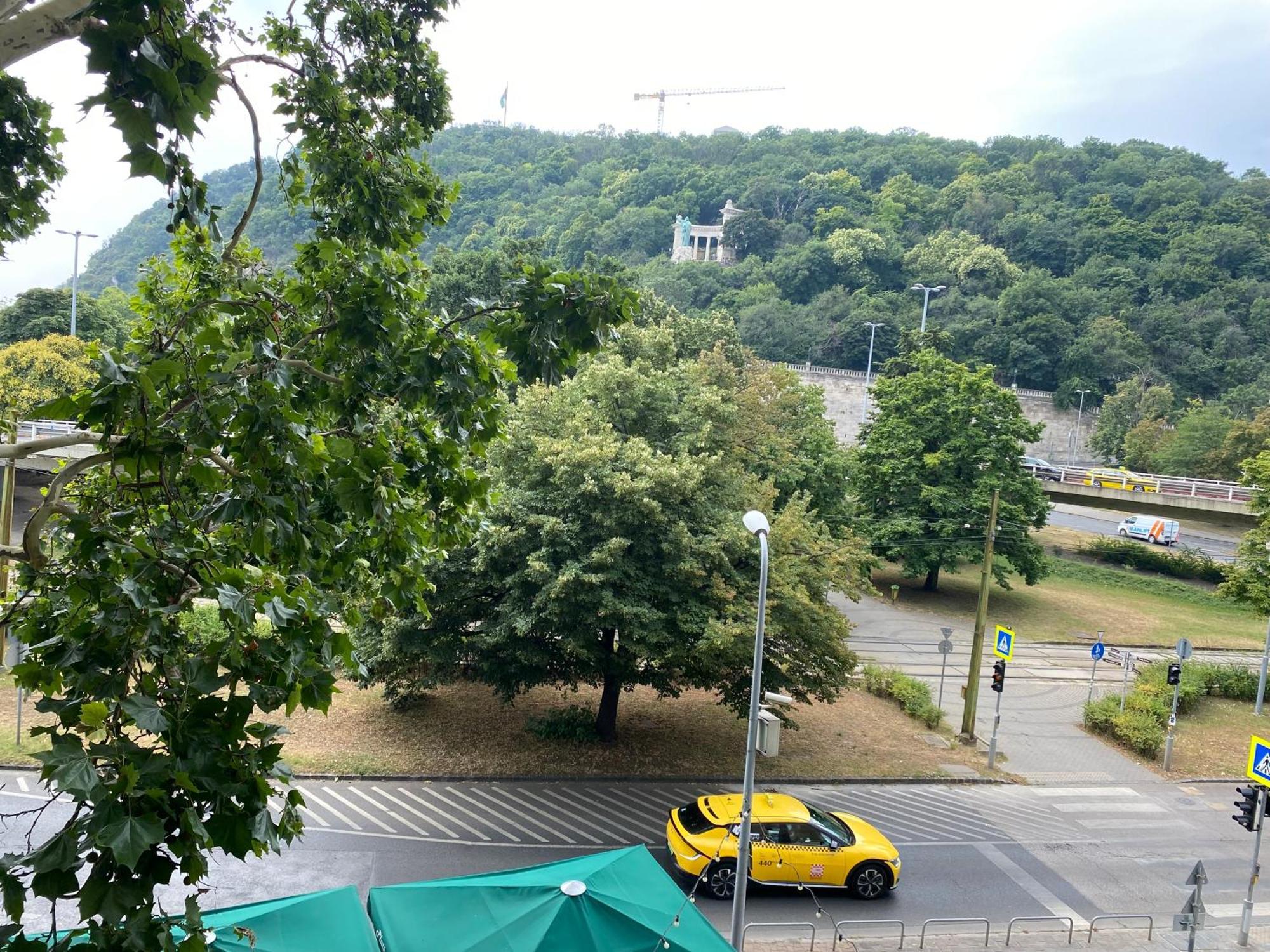 Major Apartman, Budapest